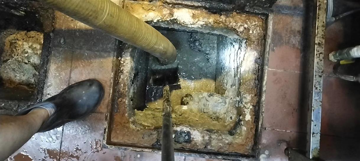 鱼峰化油池清理-污水池清掏