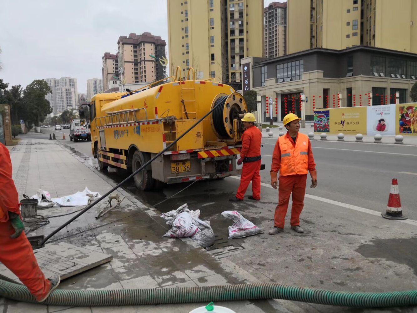 鱼峰排污管道清淤-管道清洗